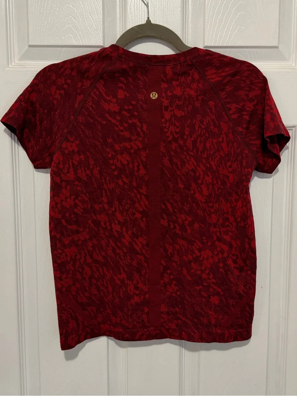 Lululemon Lunar New Year Swiftly Tech Short-Sleeve 2.0 Waist Length